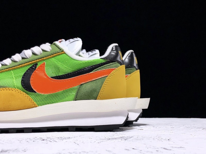 nike ld waffle sacai green multi  bv0073-300