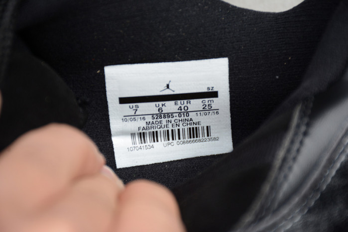 jordan 11 retro low barons  528895-010