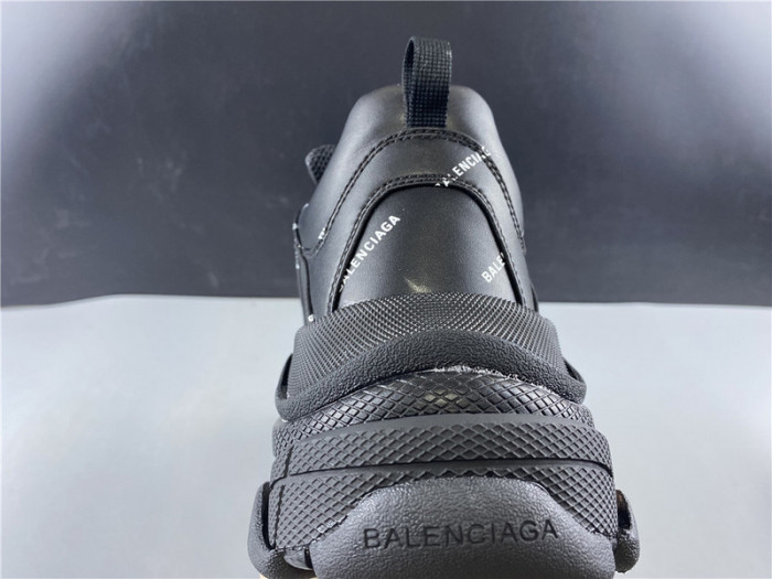 blcg sneaker triple.s.gomma black 524039 w06e2 2020