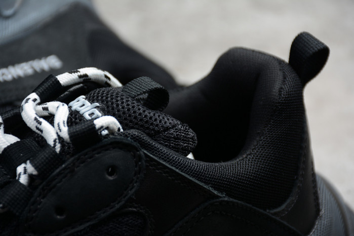 blcg triple s black clear sole  541624 w09o1 1000