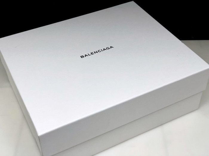 blcg sneaker triple.s.gomma 483513w06e37070