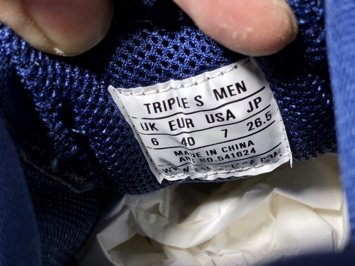 blcg triple trainer navy 544351 w09o1 4107