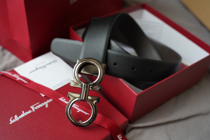 salvatore ferragamo belt