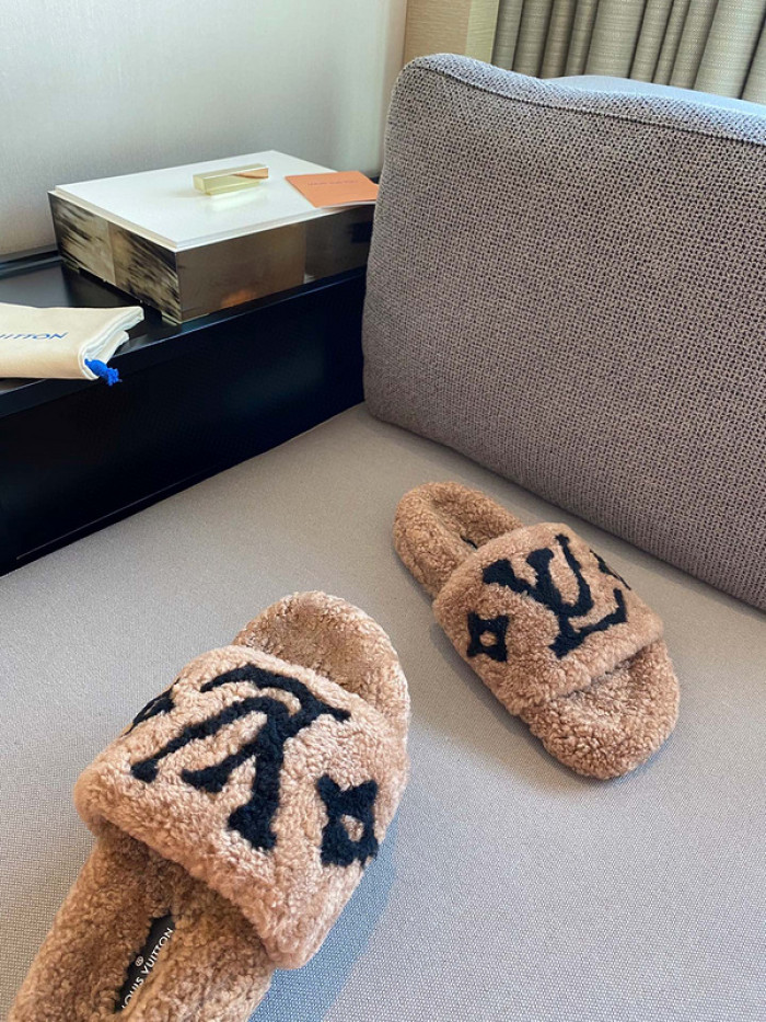 loui vuitto slippers