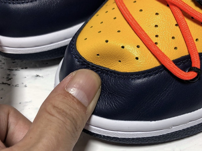 nike dunk low ofw michigan ct0856-700