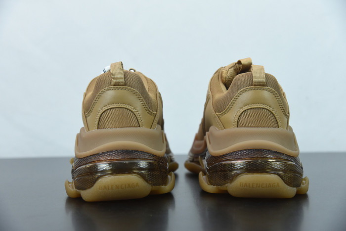 blcg sneaker triple.s.