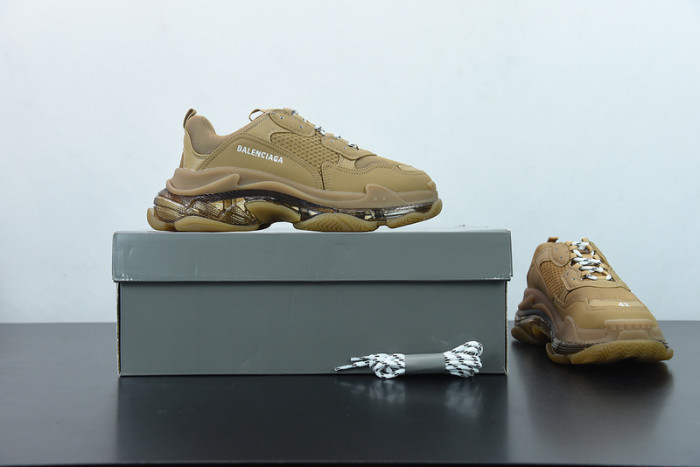 blcg sneaker triple.s.