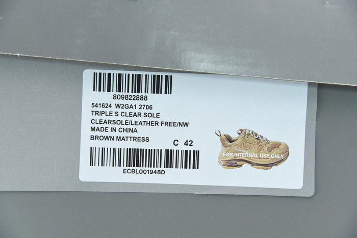 blcg sneaker triple.s.