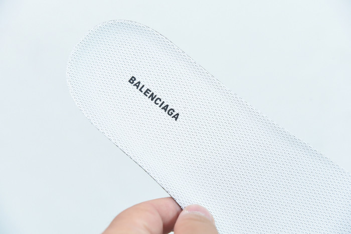 blcg sneaker triple.s.