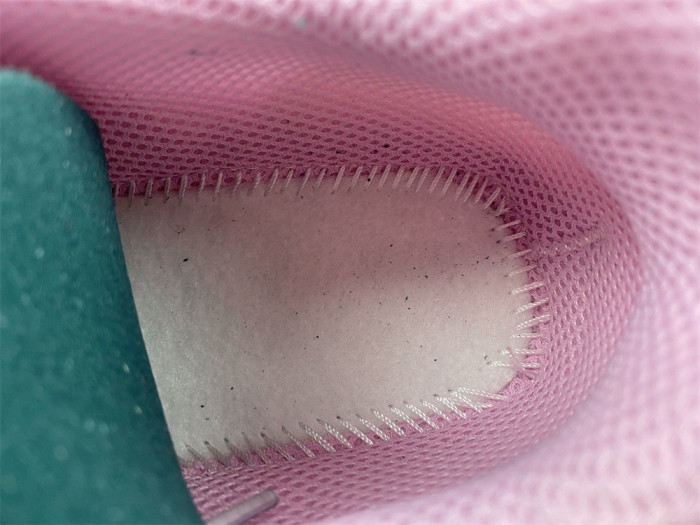 Ba*len*cia*ga -phantom sneakers