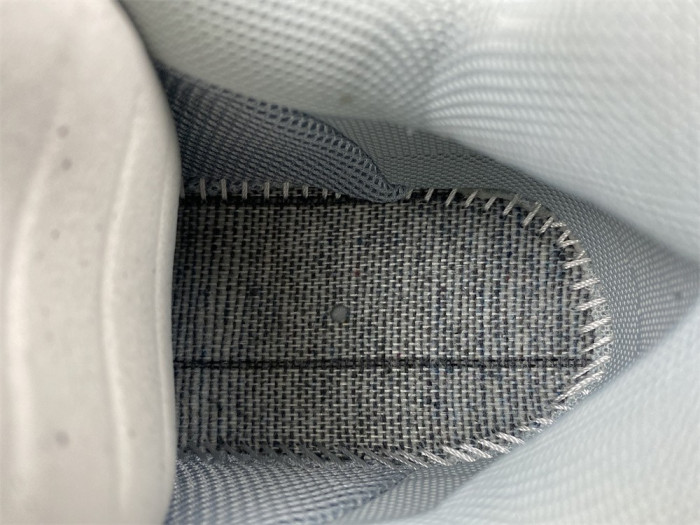 blcg sneaker triple.s. 524039 w2fw1 4700