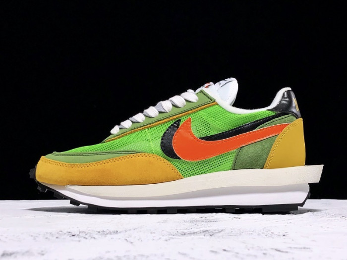 nike ld waffle sacai green multi  bv0073-300