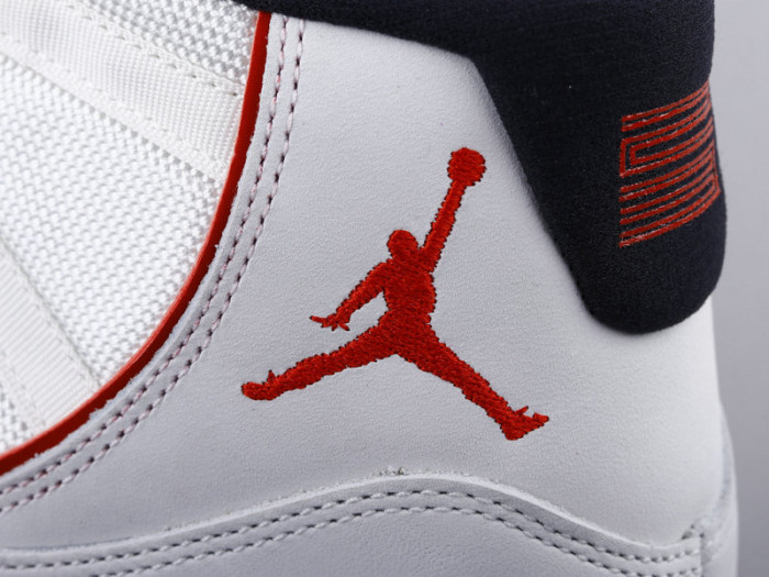 jordan 11 retro platinum tint (gs)  378038-016