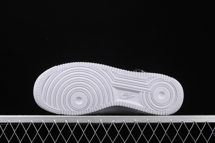 air force 1 mid utility white black  804609-103