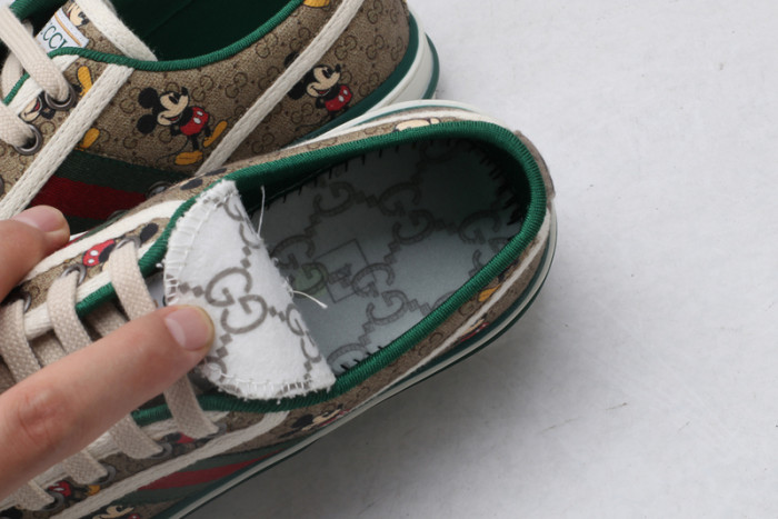 G*u*i rhyton sneaker