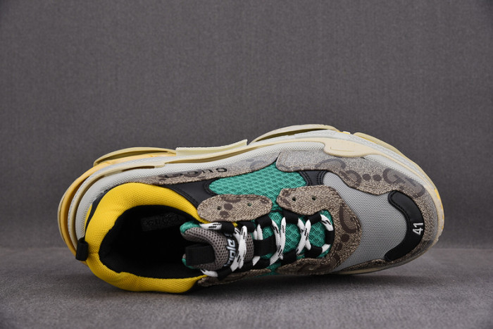 blcg sneaker triple.s.