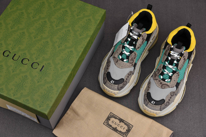 blcg sneaker triple.s.