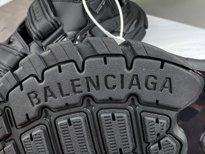 blcg track sandal black  617542w2cc11000