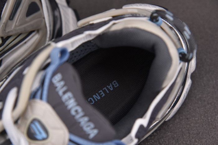 Ba*len*cia*ga -runner