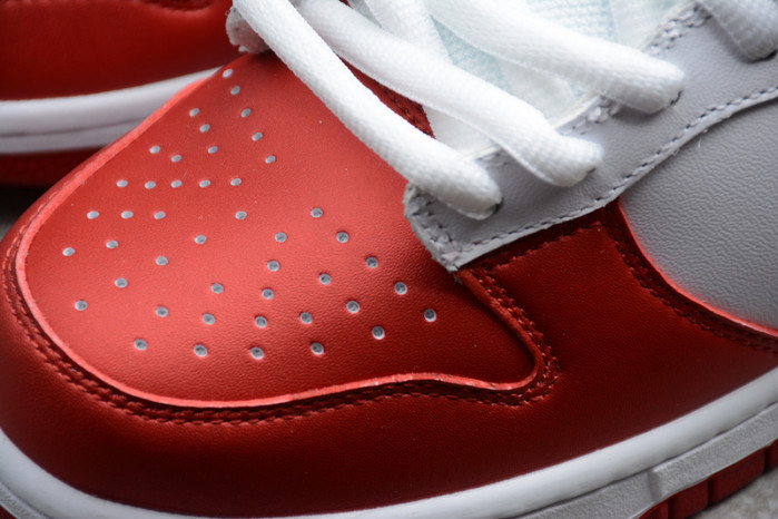 x nike sb dunk low varsity red-white ck3480-600