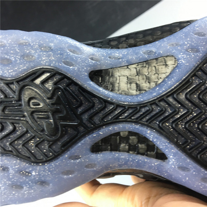 nike air foamposite one mini cv0369-001