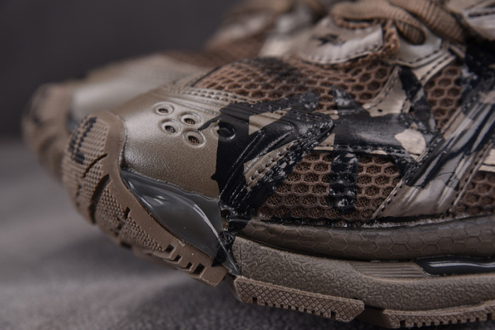 Ba*len*cia*ga -runner