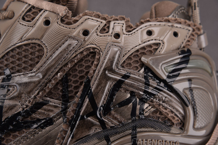 Ba*len*cia*ga -runner