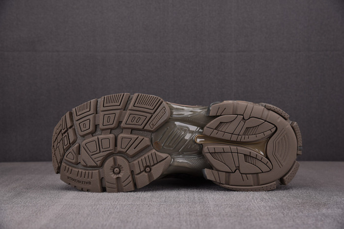 Ba*len*cia*ga -runner