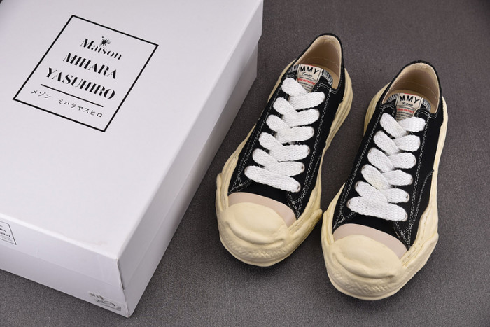 mihara yasuhiro  sneakers