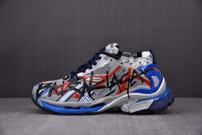 Ba*len*cia*ga -runner