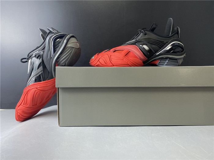 blcg 5.0 tyrex 20ss runway red and black 617535 w2cb1 1060