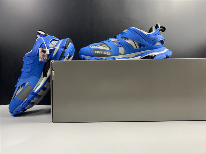 blcg track trainer grey and blue 542023 w2la1 2039