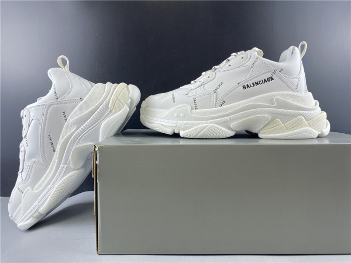blcg sneaker triple.s.gomma white 524039 w06e2 2021