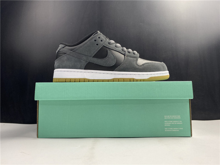 nike sb dunk low dark grey black gum ar0778-001