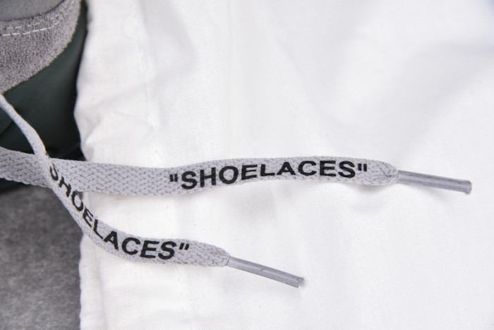 nike air max 90 essential grey suede aj1285-025