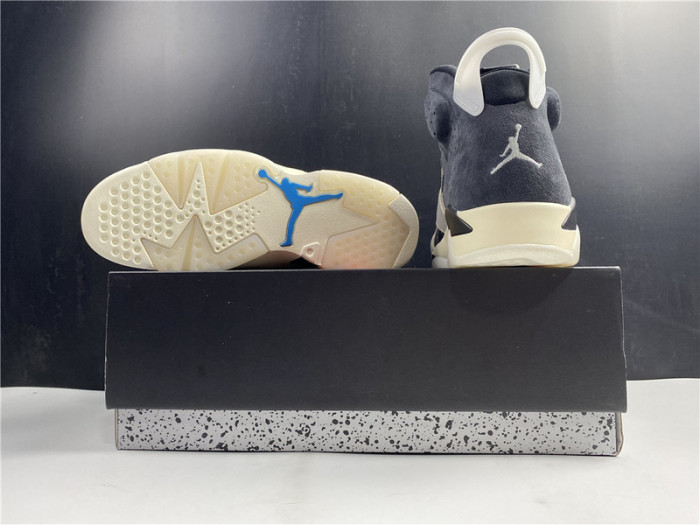 air jordan 6 wmns “tech Ch*0me