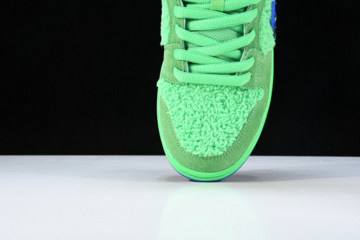 grateful dead x nike sb dunk low “green bear” cj5378-300