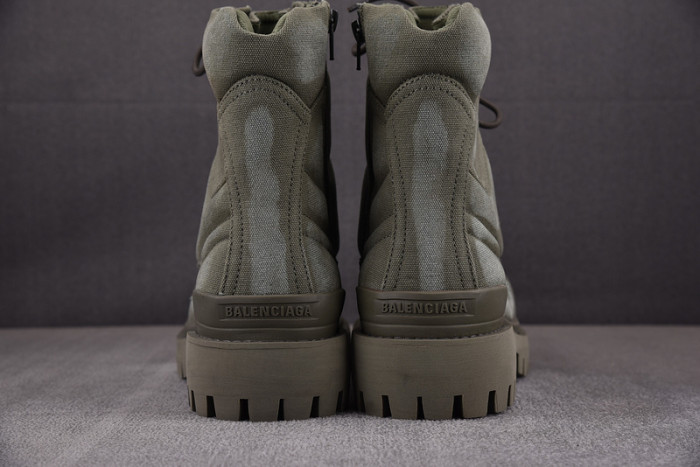 Ba*len*cia*ga boots