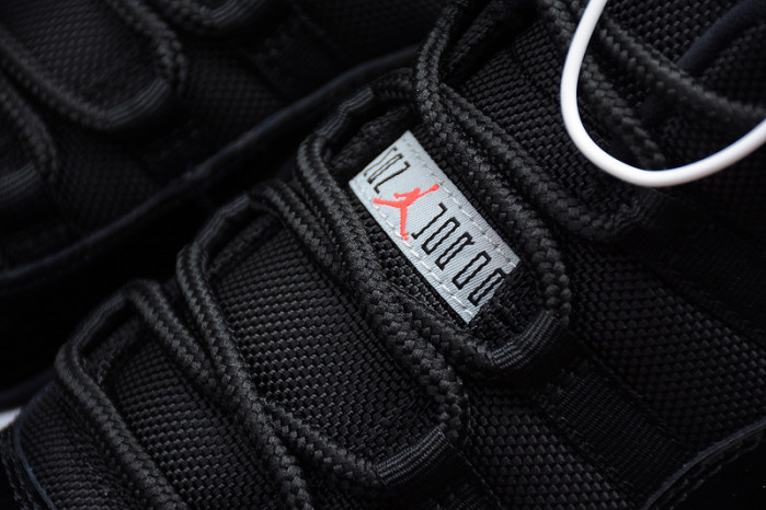 air jordan 11 aj11 low core black 8258895-023