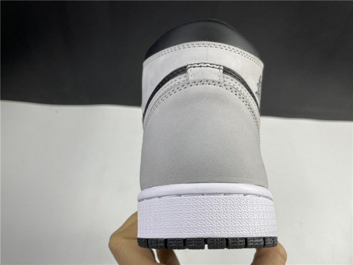 air jordan 1 retro high black white light smoke grey 555088-035