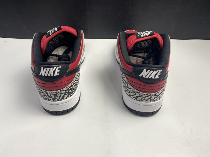 nike dunk sb low red cement (2012) 313170-600