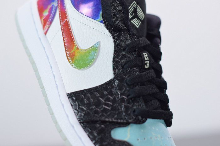 air jordan 1 low galaxy cw7309-090