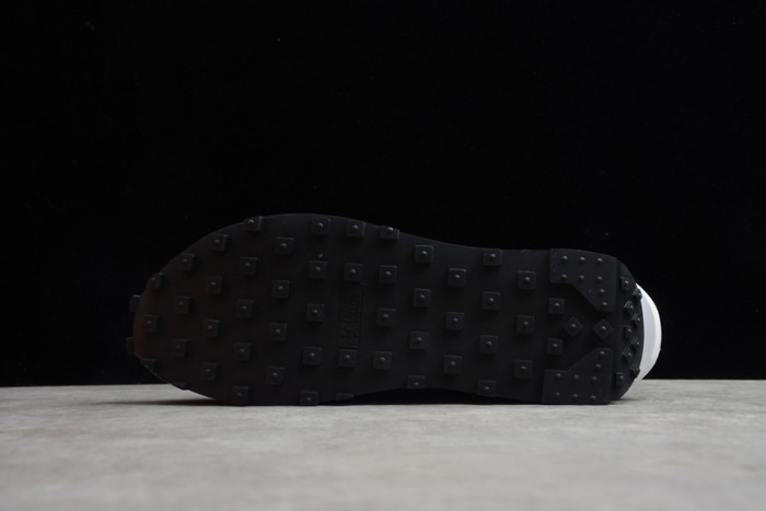 sacai x nike l0vtd waffle daybreak black white bv0073-002