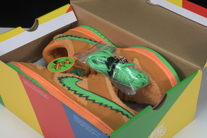 grateful dead nike sb dunk low orange bear cj5378-800