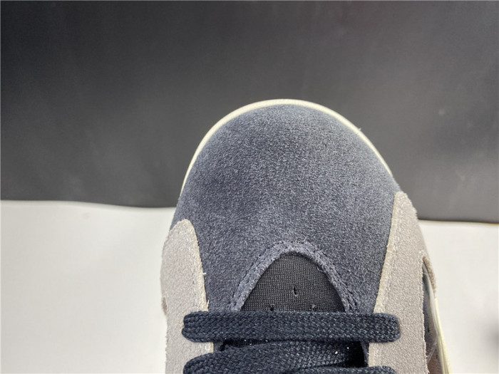 air jordan 6 wmns “tech Ch*0me