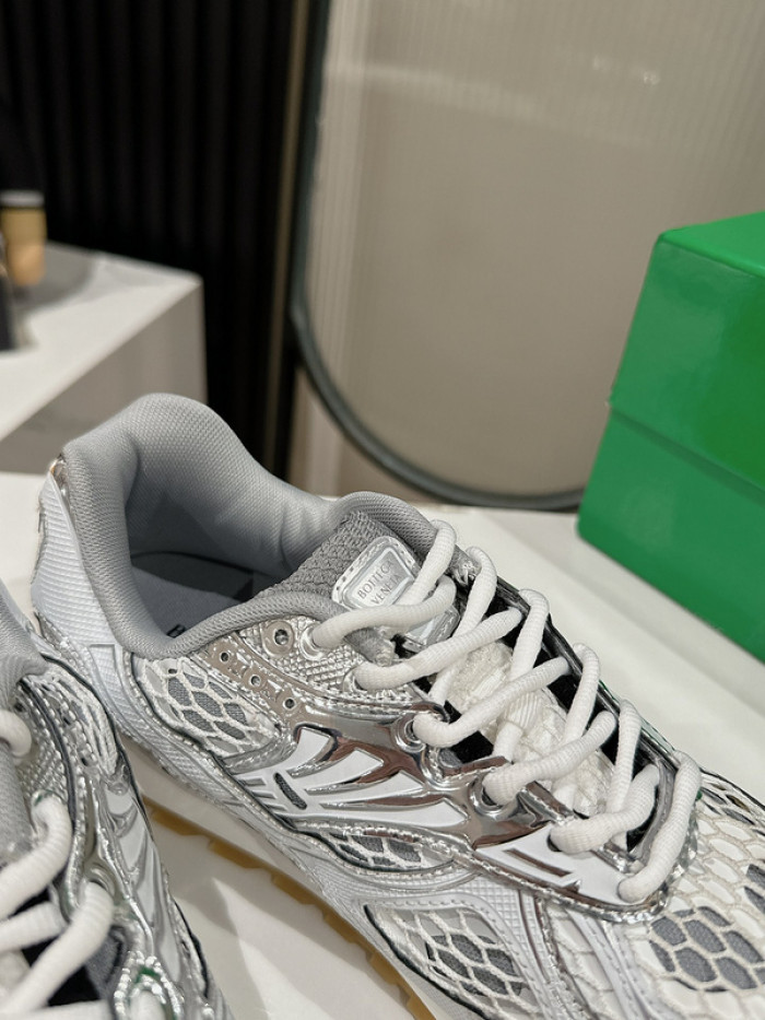 Bo*te*ga ve*ne*ta  sneakers