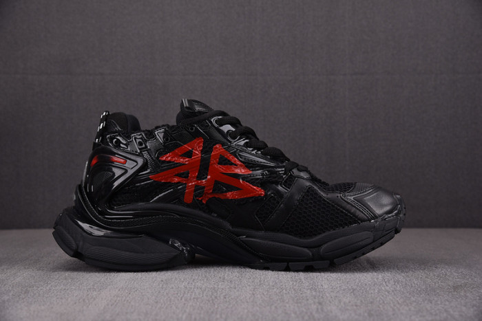 Ba*len*cia*ga -runner