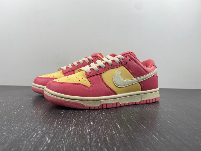 nike dunk low strawberry peach cream dh9765-200