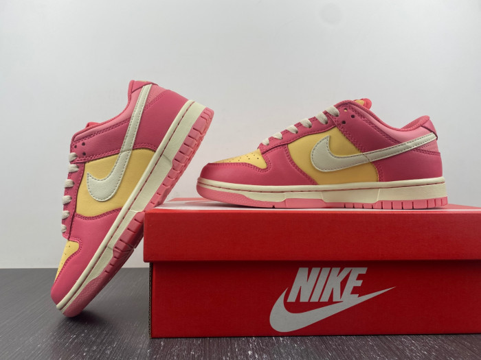 nike dunk low strawberry peach cream dh9765-200
