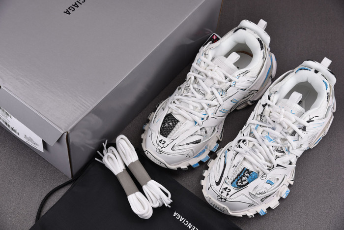 Ba*len*cia*ga track 3.0